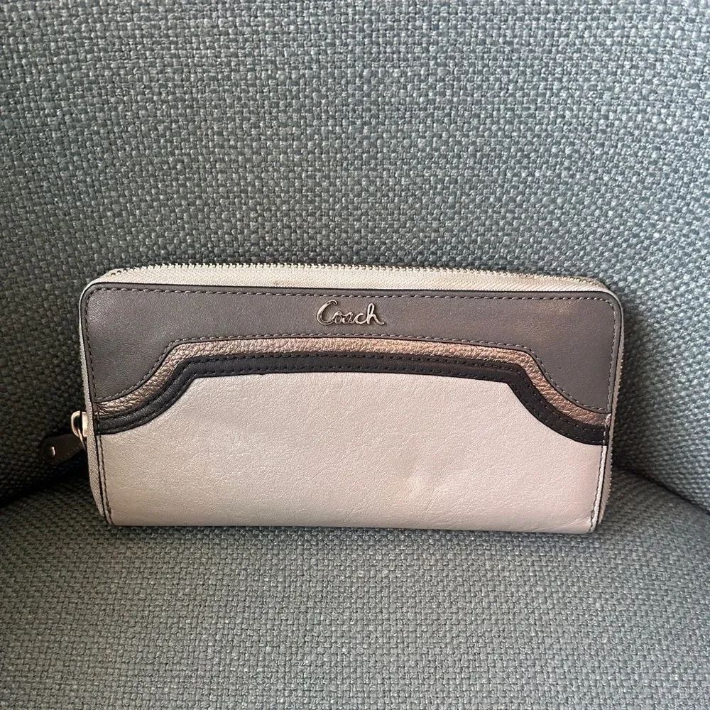 Coach Ashley Leather Zip Around Wallet